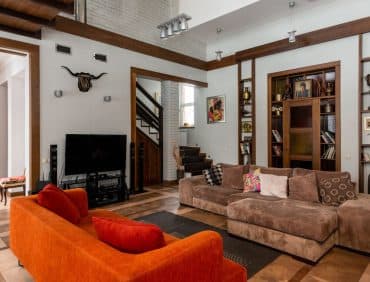 Short Term Rentals (STR): Understanding Serviced Apartments & Airbnbs